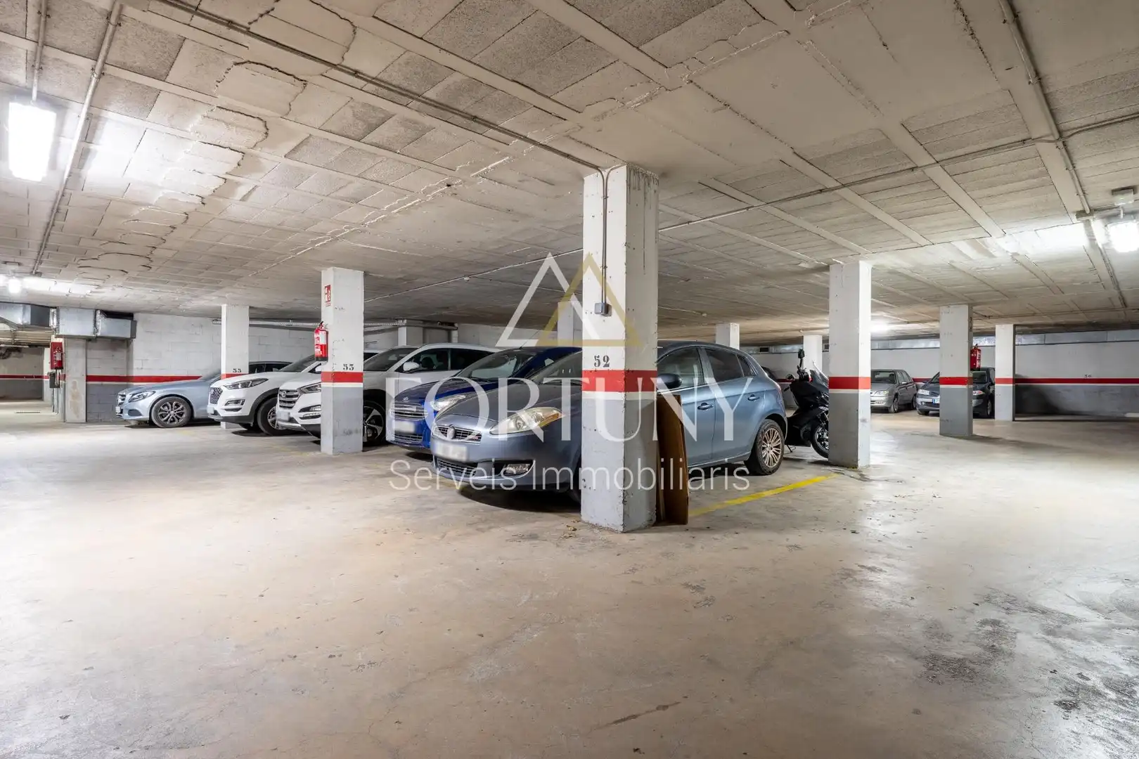 Parking de Piso en venta en Reus con Aire acondicionado, Calefacción y Balcón