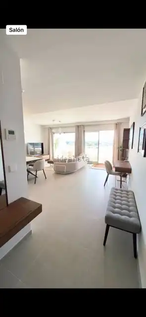 Habitación de Piso de alquiler en Estepona con Aire acondicionado, Terraza y Trastero
