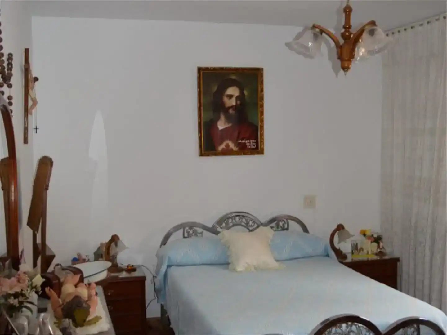 Dormitori de Casa adosada en venda en Cuevas Bajas amb Balcó