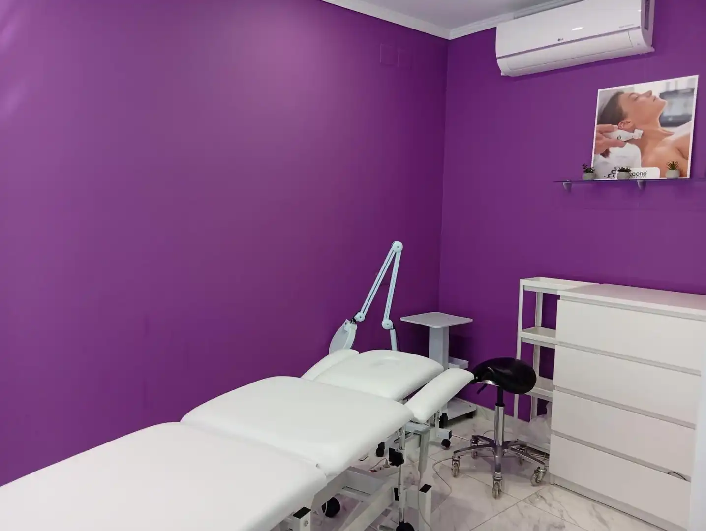 Business premises for transfer in Fenals, imagen 7