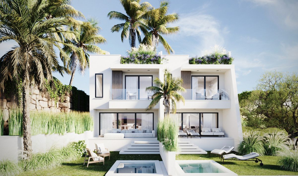 Exterior view of Country house for sale in Fuengirola  with Air Conditioner, Terrace and Swimming Pool