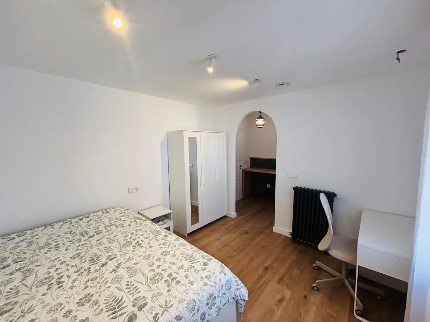 Habitación de Piso en venta en Segovia con Aire acondicionado, Calefacción y Jardín privado