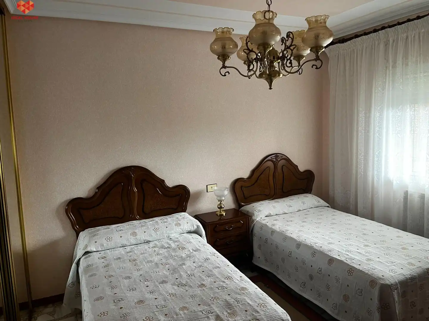 Habitación de Casa o chalet en venta en Pinarnegrillo con Calefacción, Jardín privado y Terraza