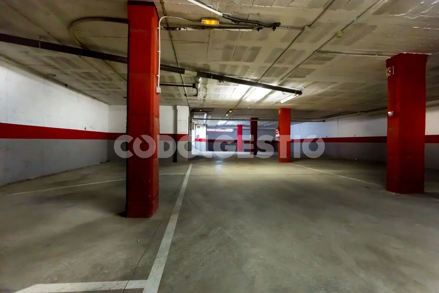Garage zur Miete in Torelló, Barcelona