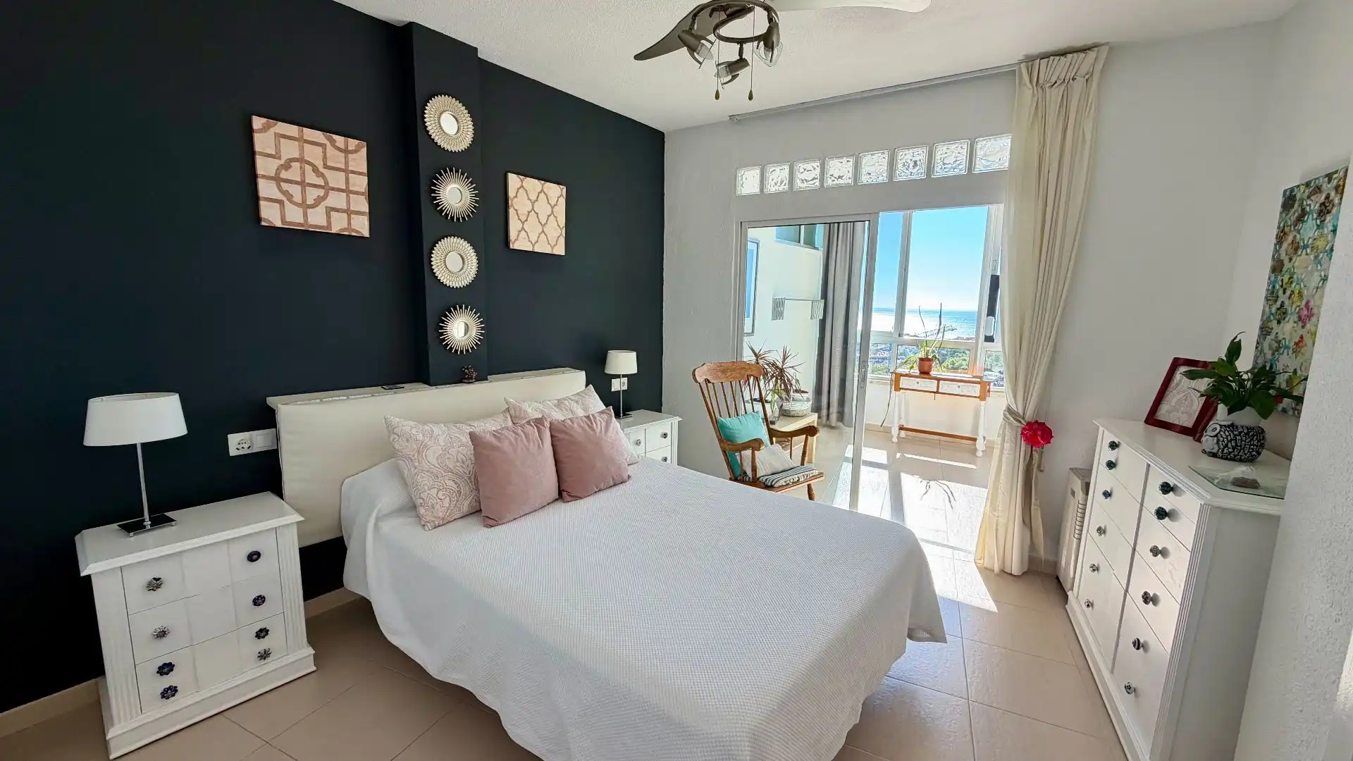 Bedroom of Flat for rent in Torreblanca del Sol