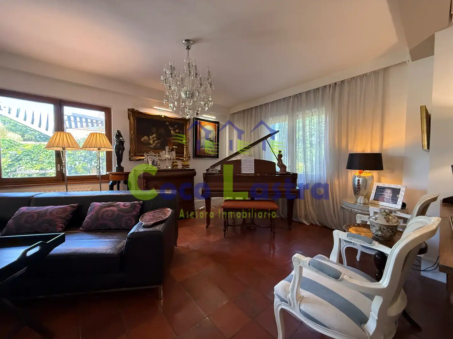 Living room of Houses for sale in Monterrubio de Armuña  with Air Conditioner, Heating and Private garden