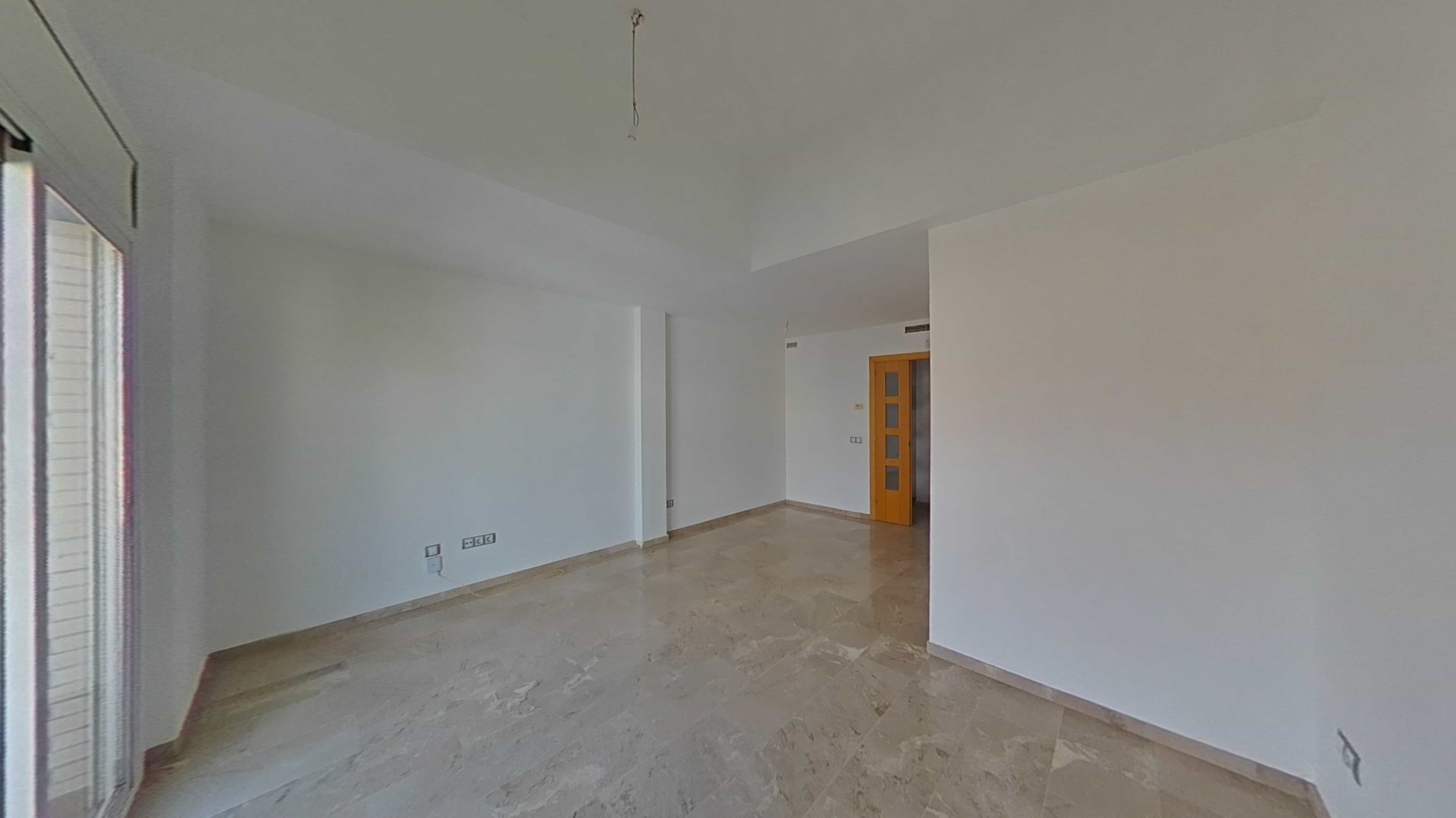 Flat for sale in C/ Damia Campeny, Centre