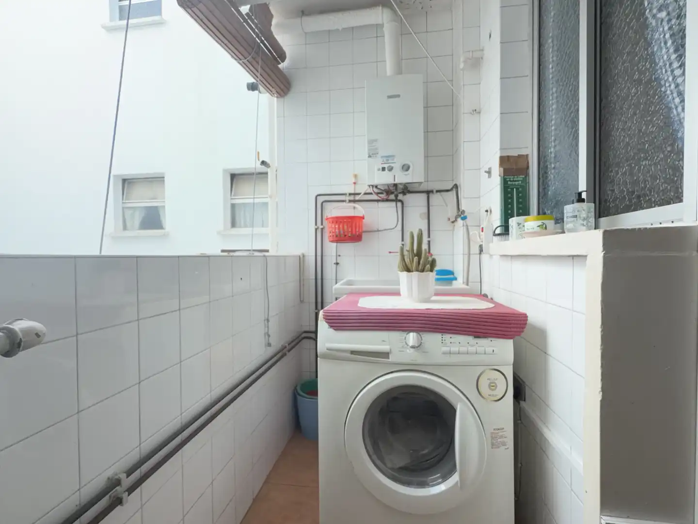 Bathroom of Flat for sale in Murcia  with Air Conditioner and Balcony