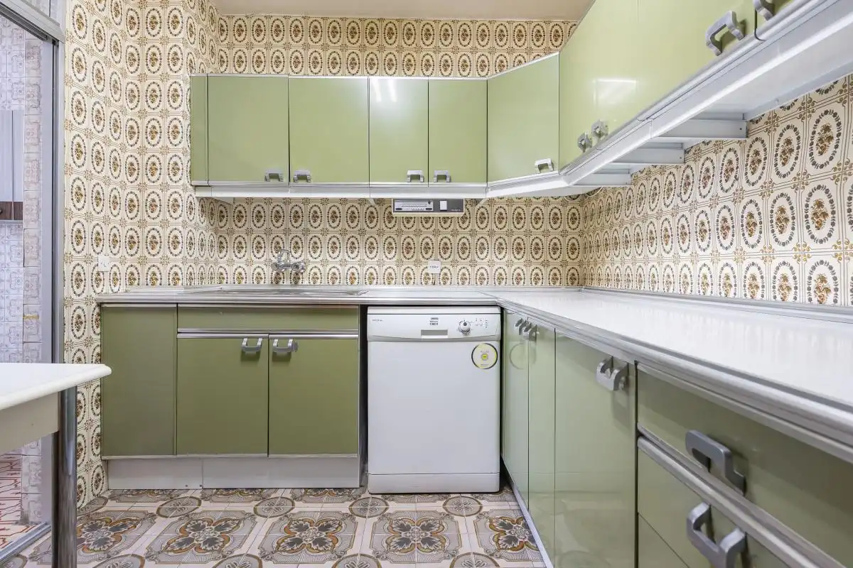 Cocina de Piso en venta en Madrid con Calefacción, Jardín privado y Terraza
