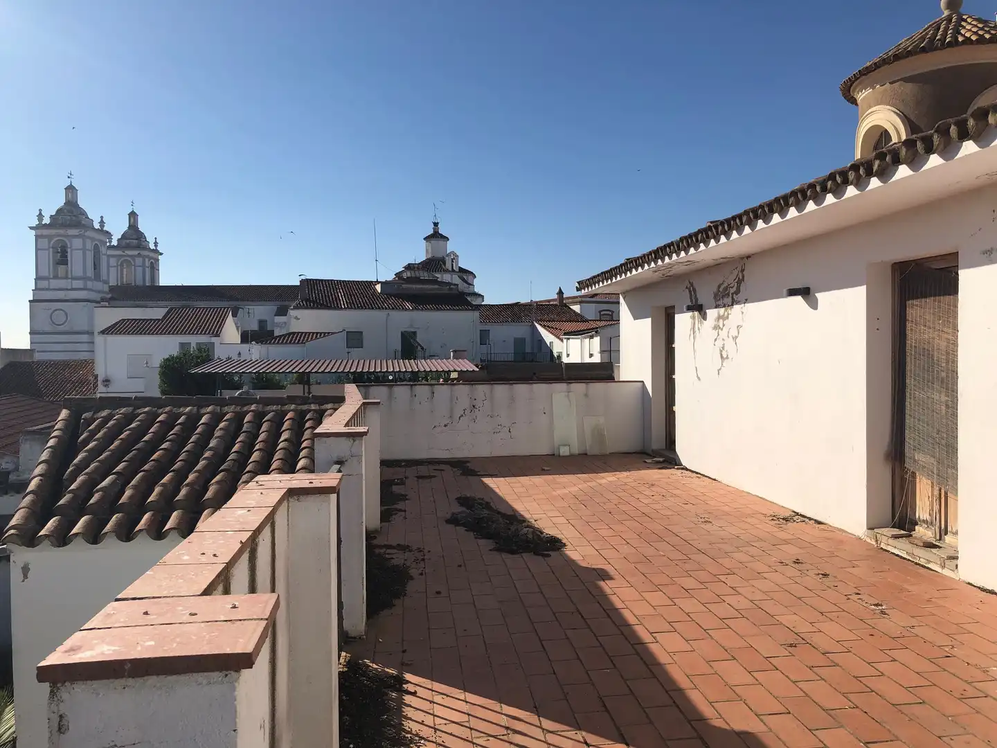 Außenansicht von Gebäude zum Verkauf in Ribera del Fresno