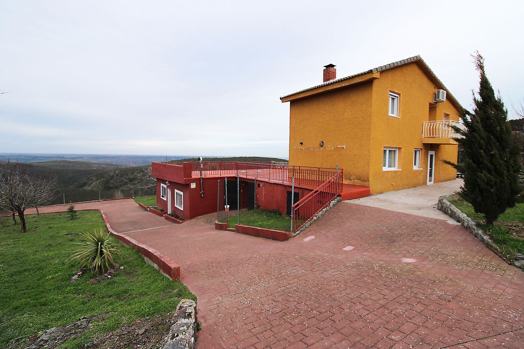 Vista exterior de Casa o chalet en venta en Torremocha de Jarama con Aire acondicionado, Calefacción y Jardín privado