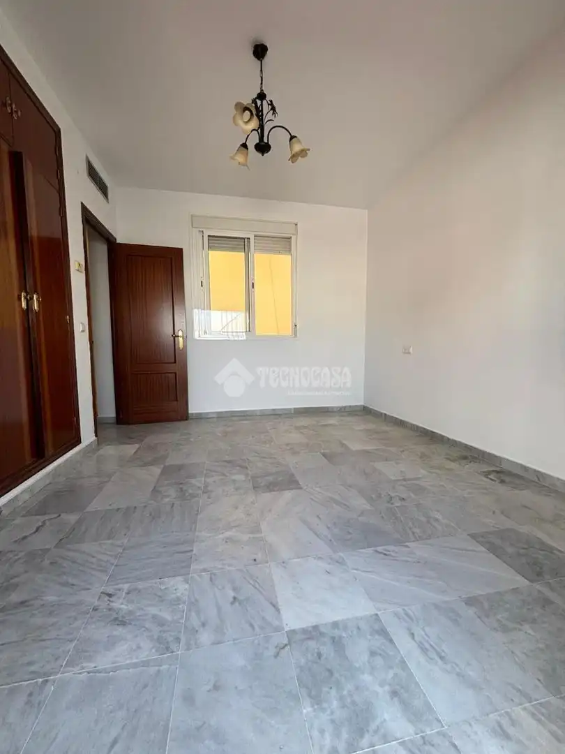 Bedroom of Detached homes for sale in Dos Hermanas