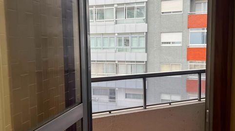 Foto 4 de Piso de alquiler en Calle Conde de Torrecedeira, Berbés - Peritos, Vigo