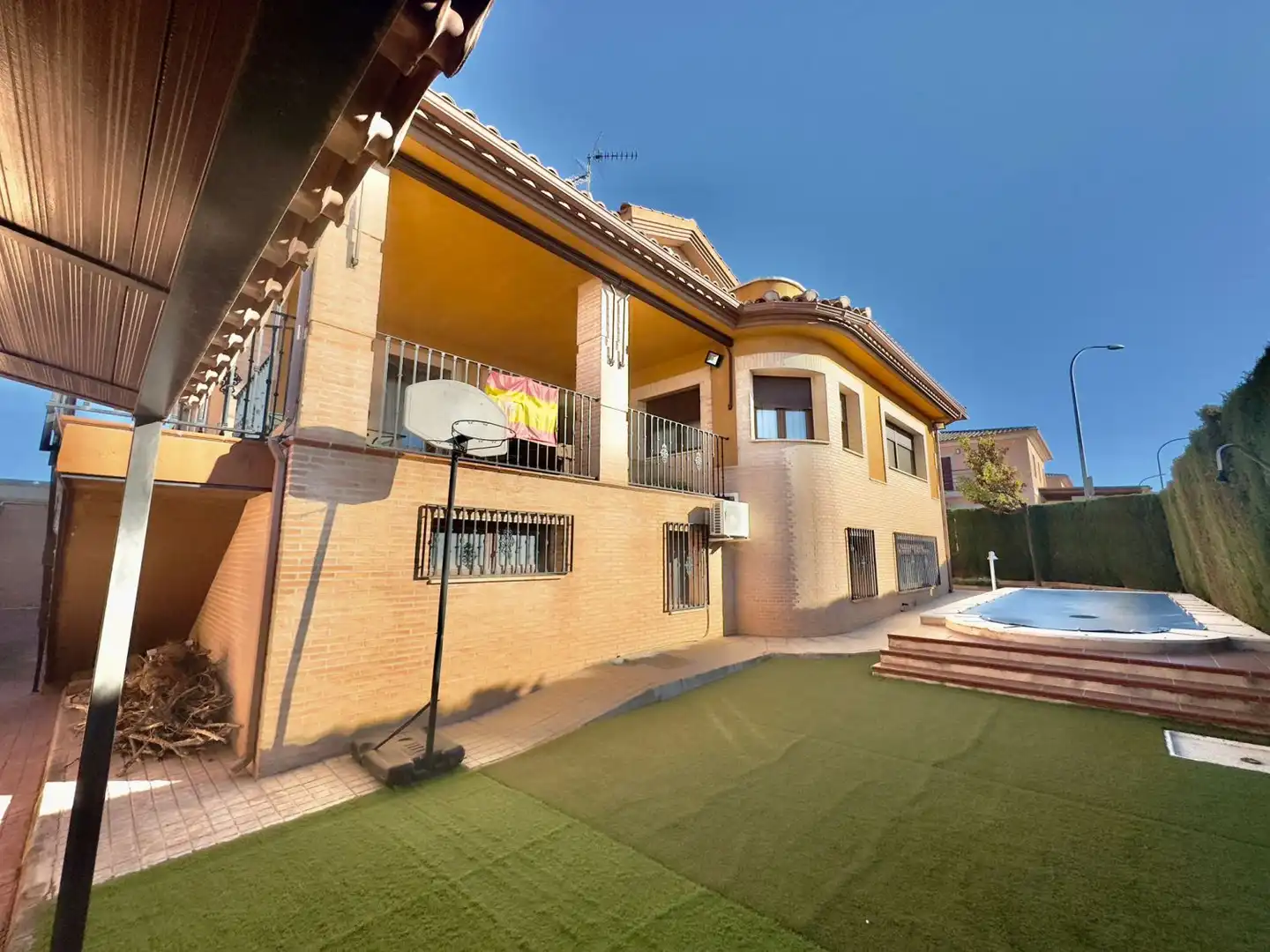 Detached house for sale in Valdepeñas