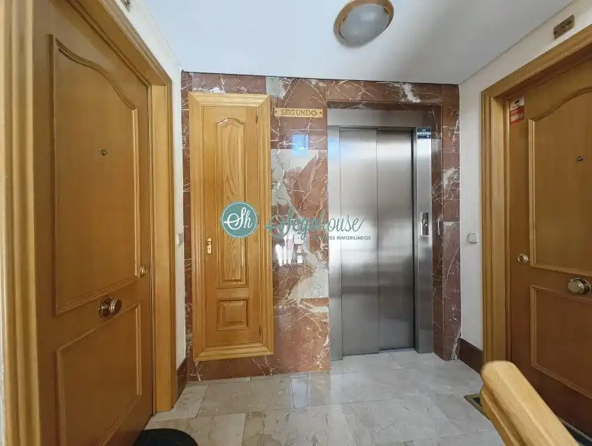 Piso de alquiler en Segovia con Calefacción y Parquet