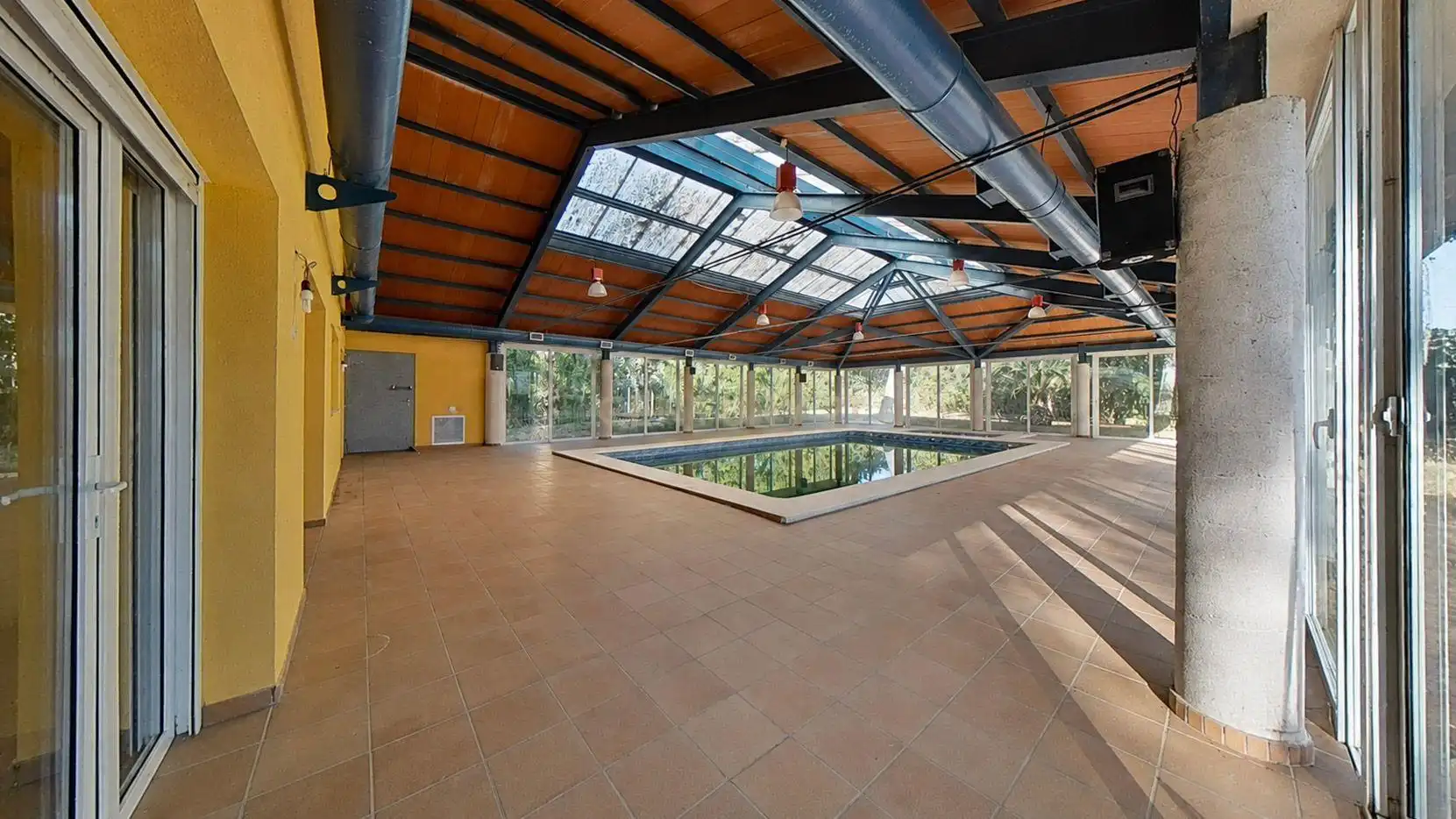 Casa amb piscina en venda a Avinguda de les Neveres, Banyeres de Mariola, Spain 22, imagen 4