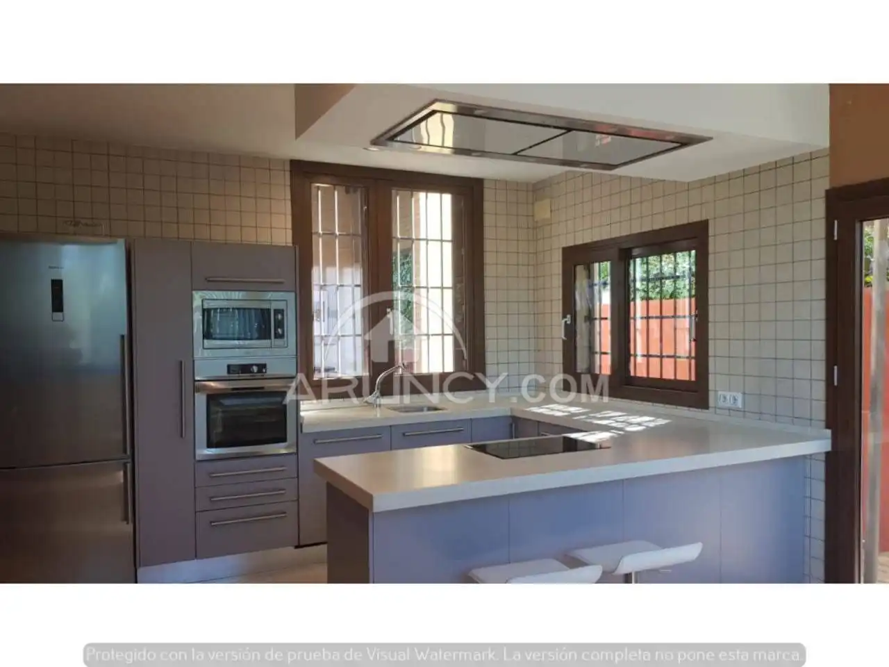 Cocina de Casa o chalet en venta en Montequinto con Aire acondicionado, Calefacción y Jardín privado
