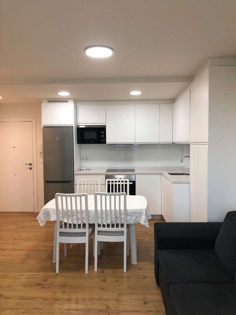 Flat to rent in Oleiros pueblo