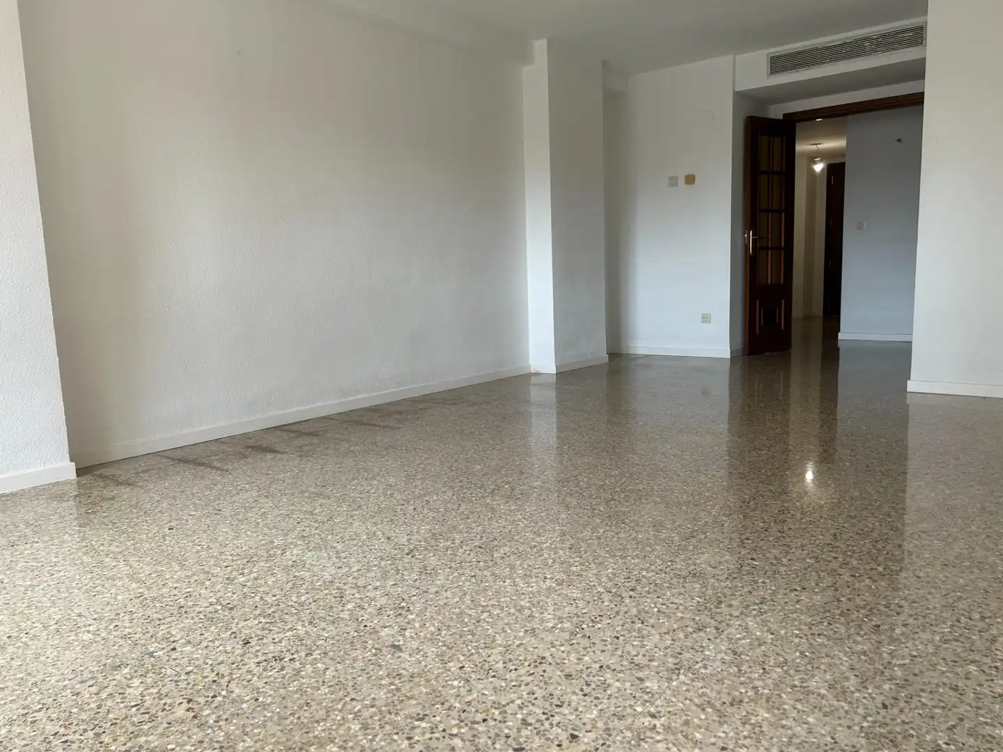 Piso en venta en Valencia con Terraza