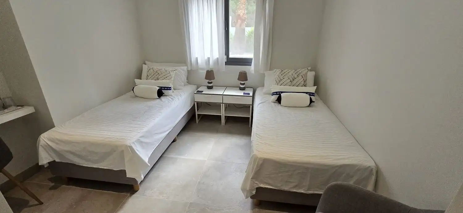 Habitación de Casa o chalet en venta en Calvià con Aire acondicionado, Calefacción y Jardín privado