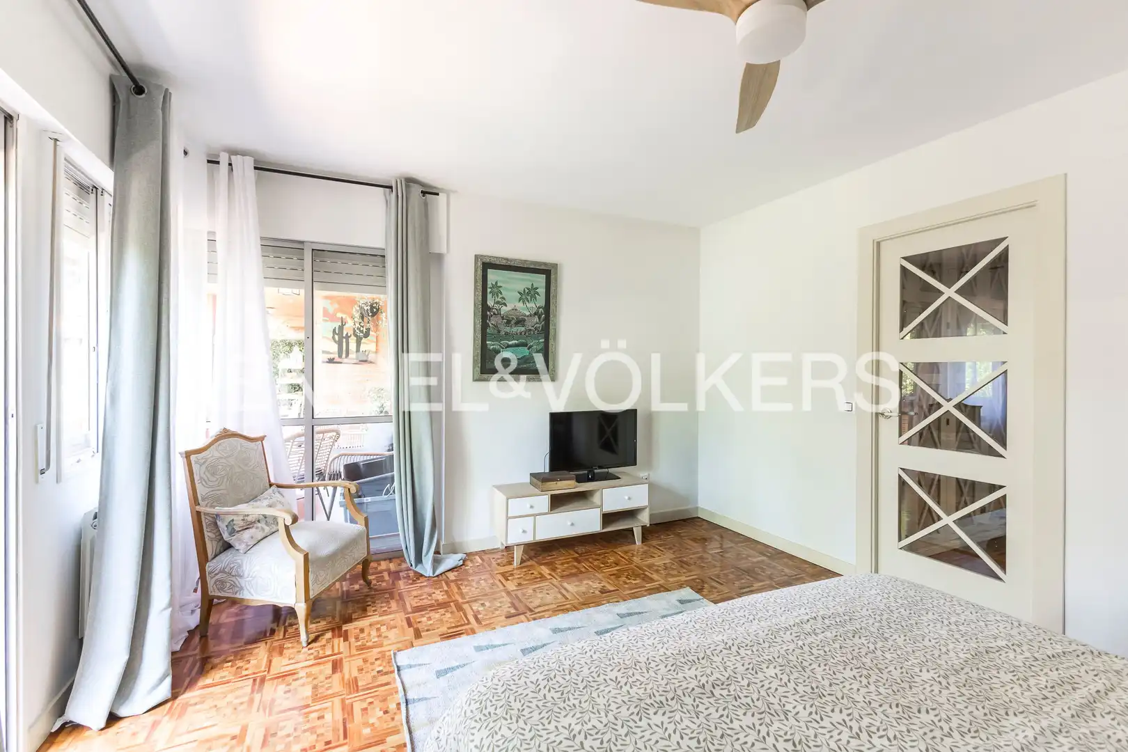 Habitación de Piso en venta en Villanueva de la Cañada con Calefacción, Terraza y Trastero