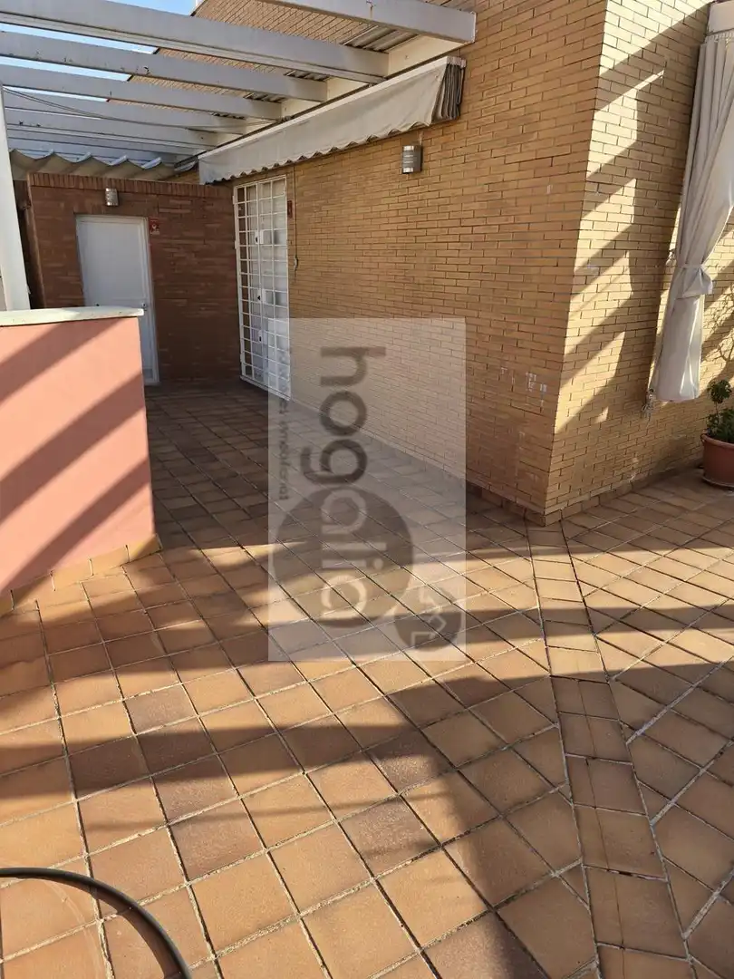 Terrace of Attic for rent in Sevilla  with Air Conditioner, Terrace and Furnished