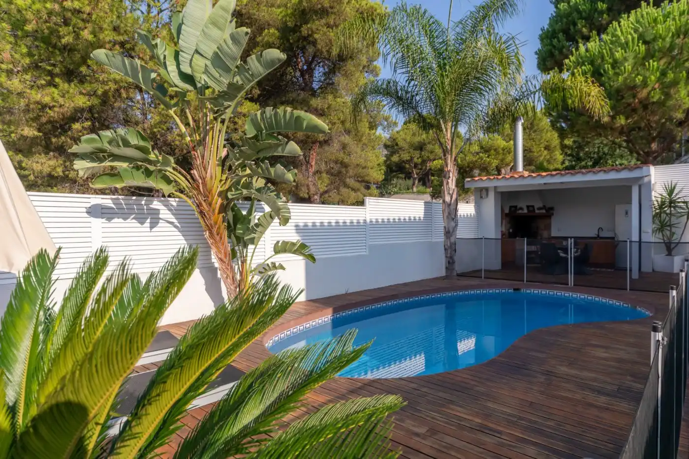 Piscina de Casa o chalet en venta en Montornés - Las Palmas - El Refugio