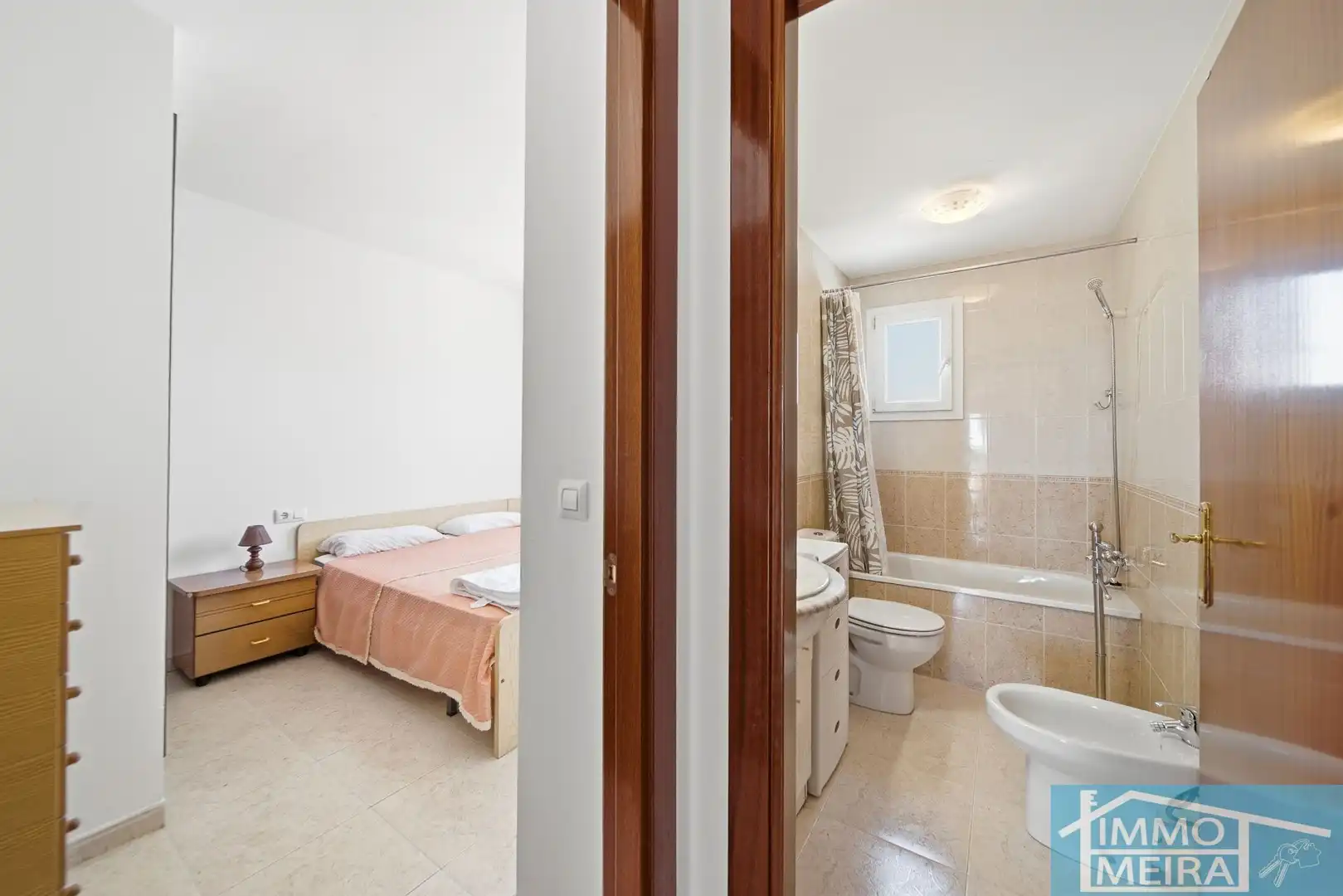 Bany de Apartament en venda en Roses amb Calefacció i Terrassa