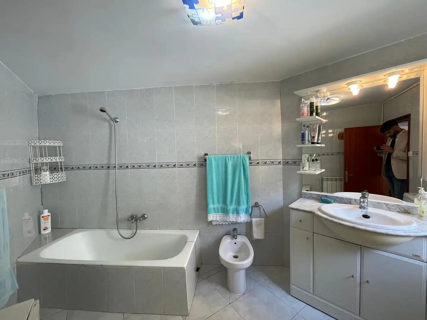 Baño de Finca rústica en venta en Melgar de Abajo con Calefacción, Trastero y Amueblado