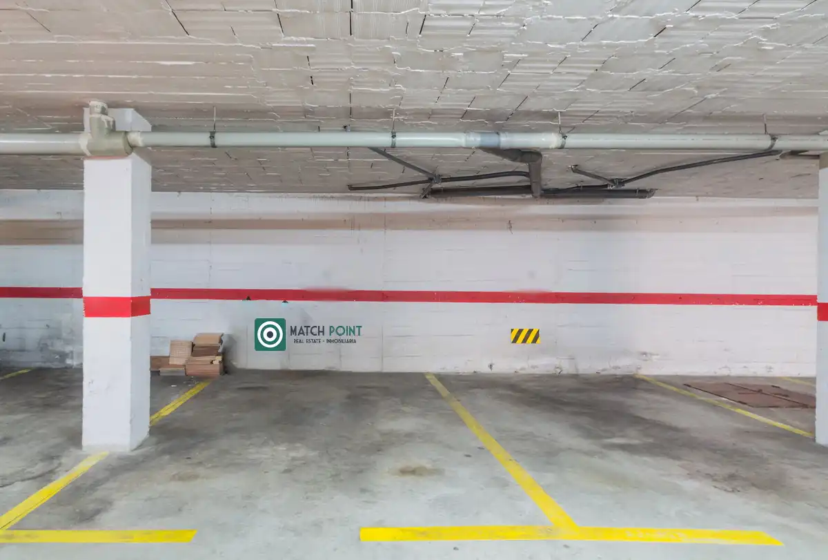 Piso en venta en Carril Castell, Limonar