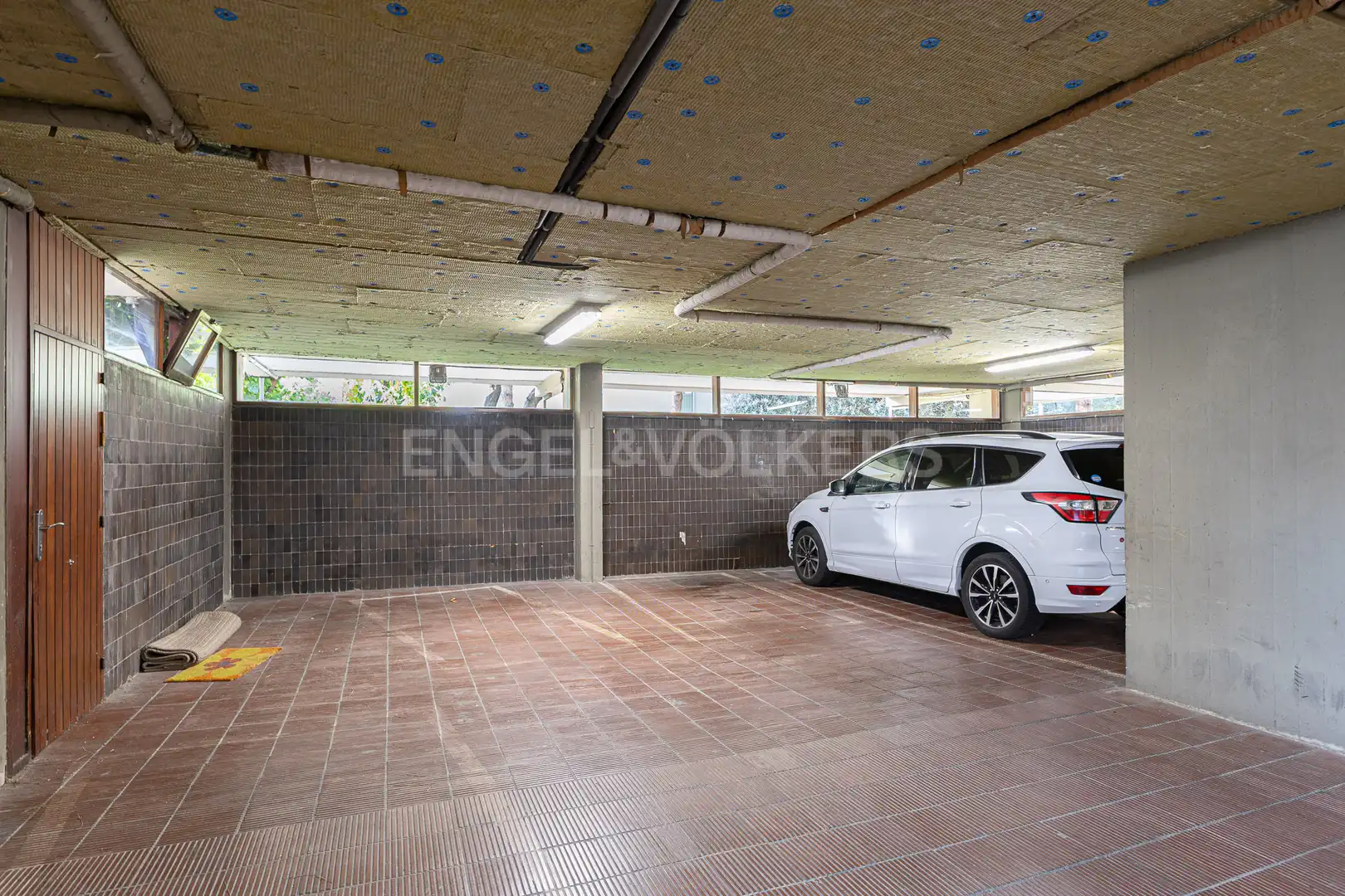 Parking de Piso en venta en Barcelona con Aire acondicionado, Calefacción y Parquet