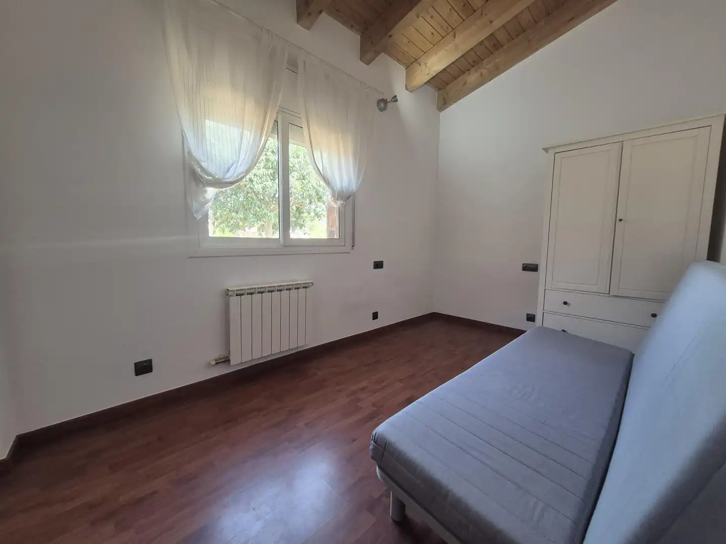 Habitación de Casa o chalet en venta en Sant Vicenç de Castellet con Calefacción, Terraza y Piscina