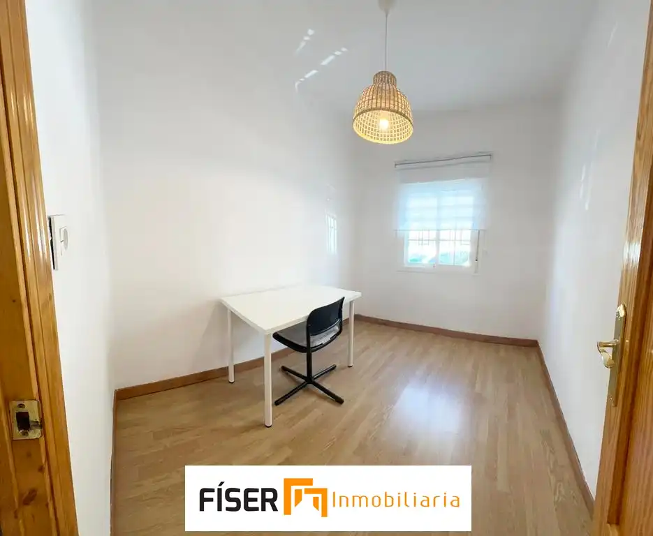 Habitación de Piso de alquiler en Zafra con Aire acondicionado y Amueblado