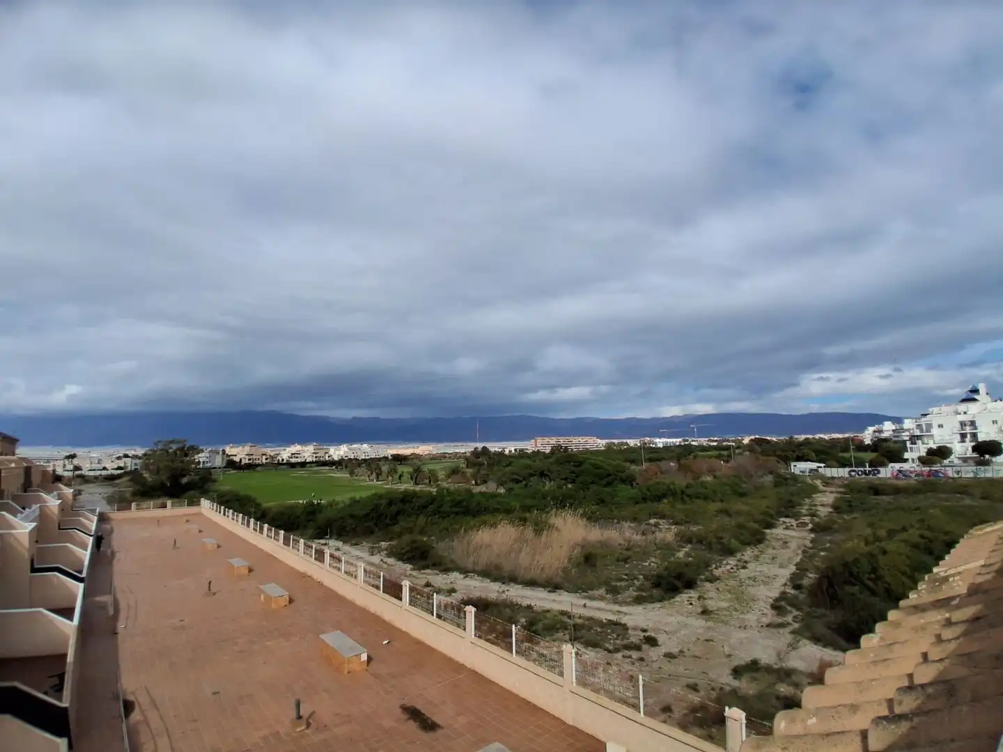 Außenansicht von Einfamilien-Reihenhaus zum Verkauf in Roquetas de Mar