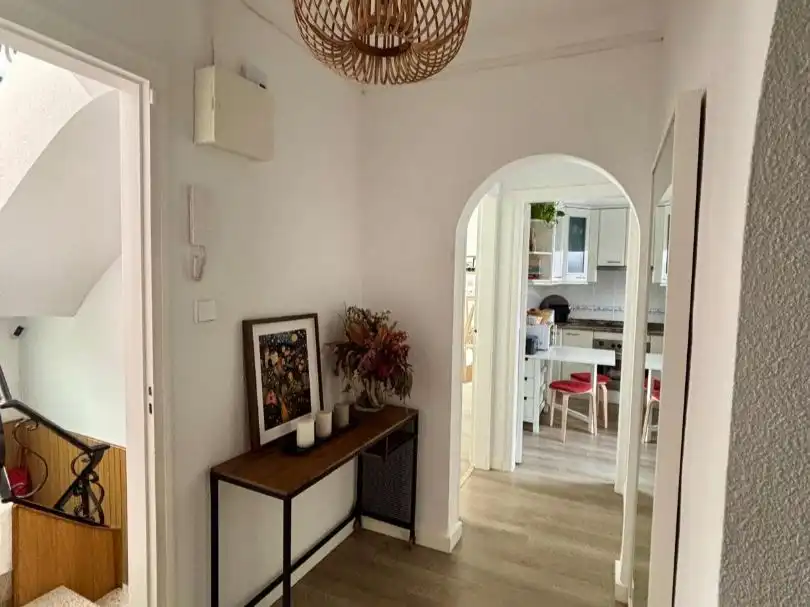 Semi-detached house for sale in Carrer Pare Claret 26, imagen 2