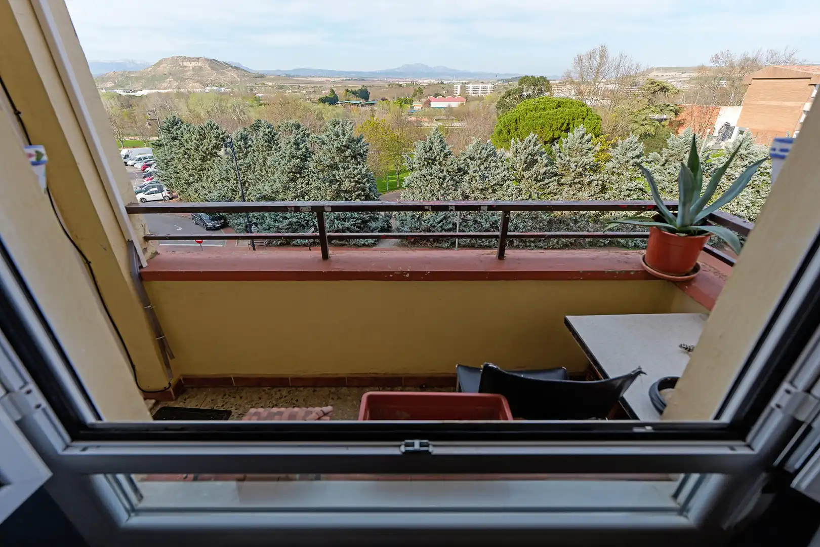 Piso en venta en Calle General Urrutia, Oeste