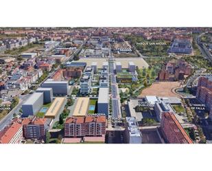 Vista exterior de Pis en venda en  Logroño amb Calefacció, Parquet i Terrassa
