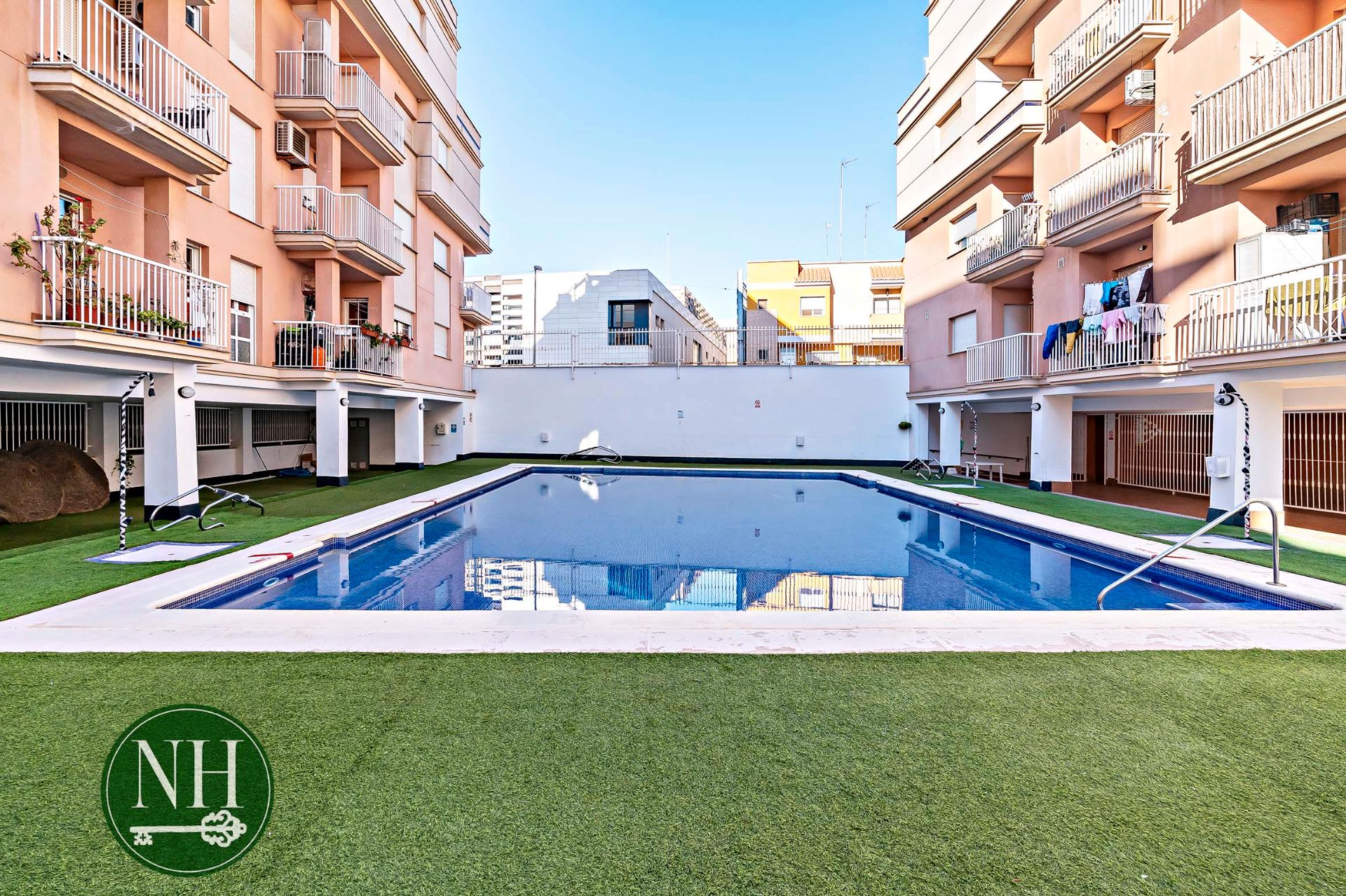Swimming pool of Study for sale in Roquetas de Mar  with Terrace and Community pool