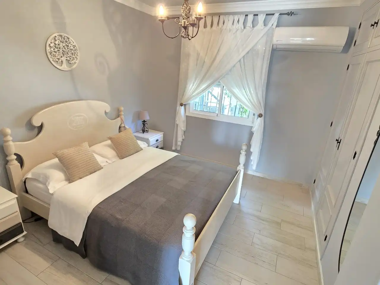 Habitación de Casa o chalet en venta en Alcaucín con Aire acondicionado y Piscina
