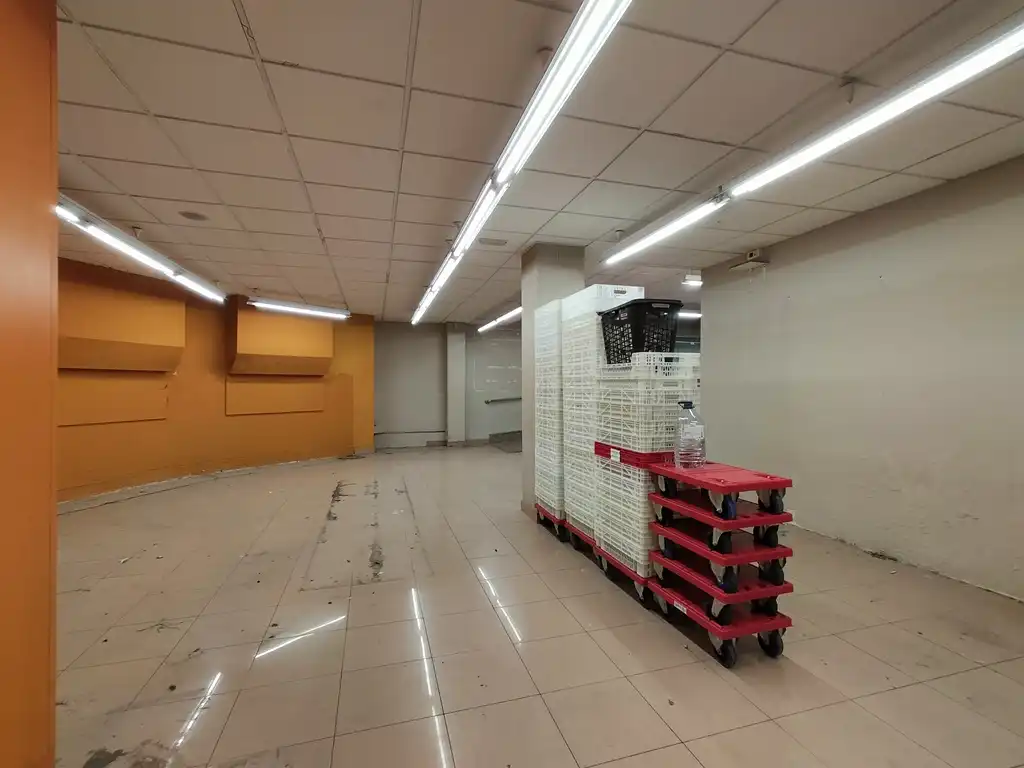 Geschaftsraum zur Miete in Barcelona