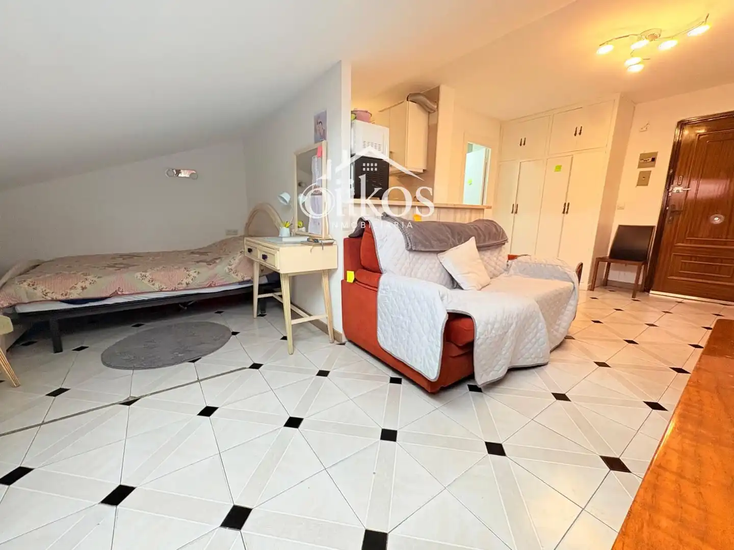 Bedroom of Flat for sale in Salamanca  with Heating