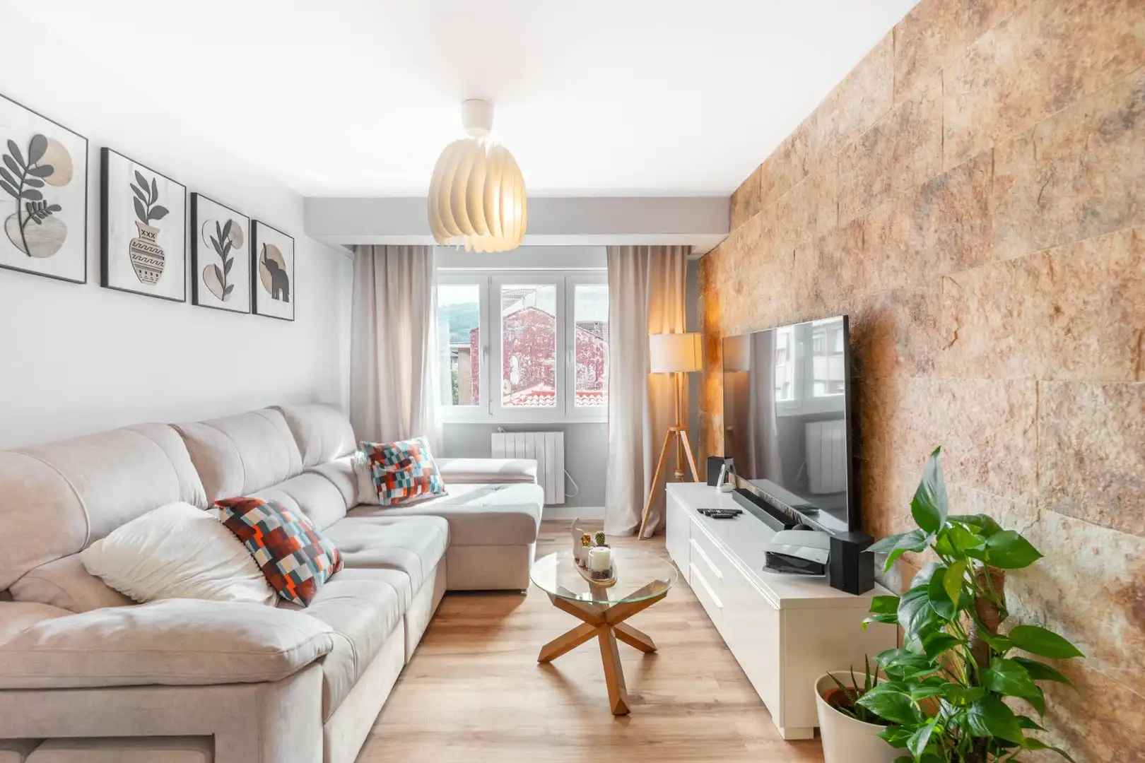 Piso en venta en Calle MENENDEZ PELAYO 18