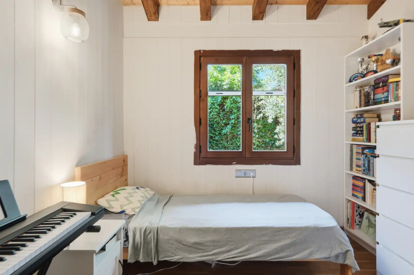 Schlafzimmer von Haus oder Chalet zum Verkauf in Vidreres mit Klimaanlage, Heizung und Privatgarten