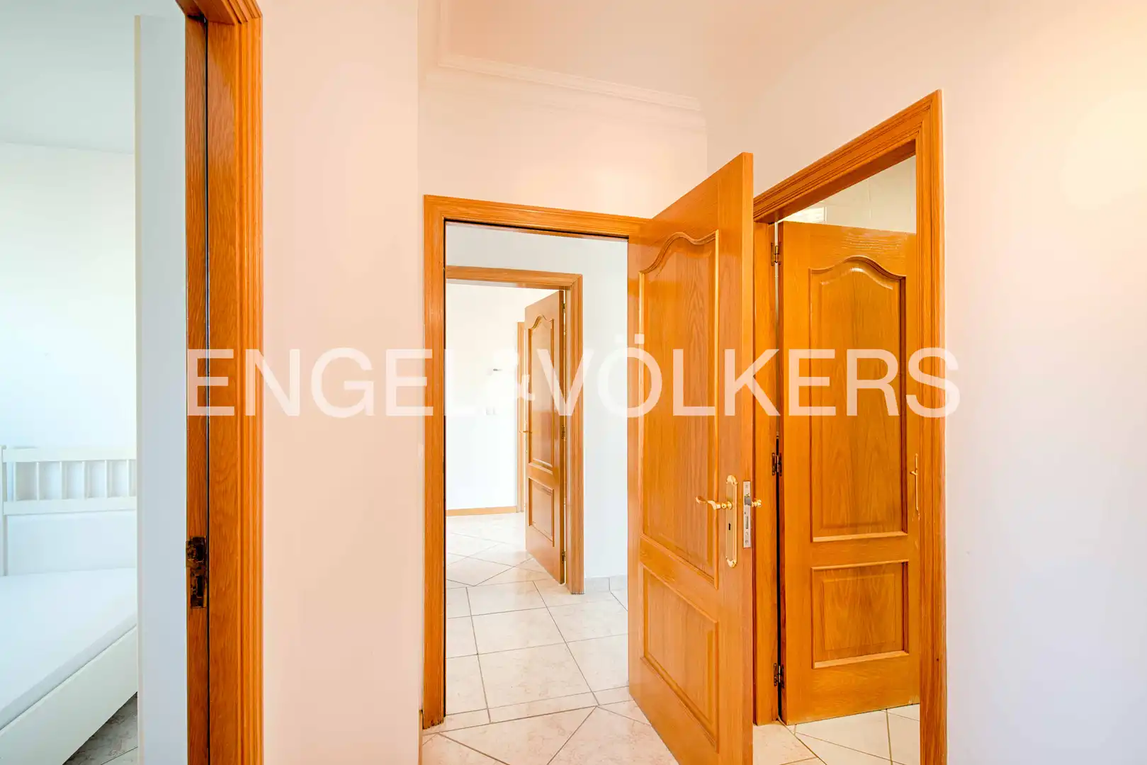 Casa con piscina en venta en Carrer Requesens, imagen 26