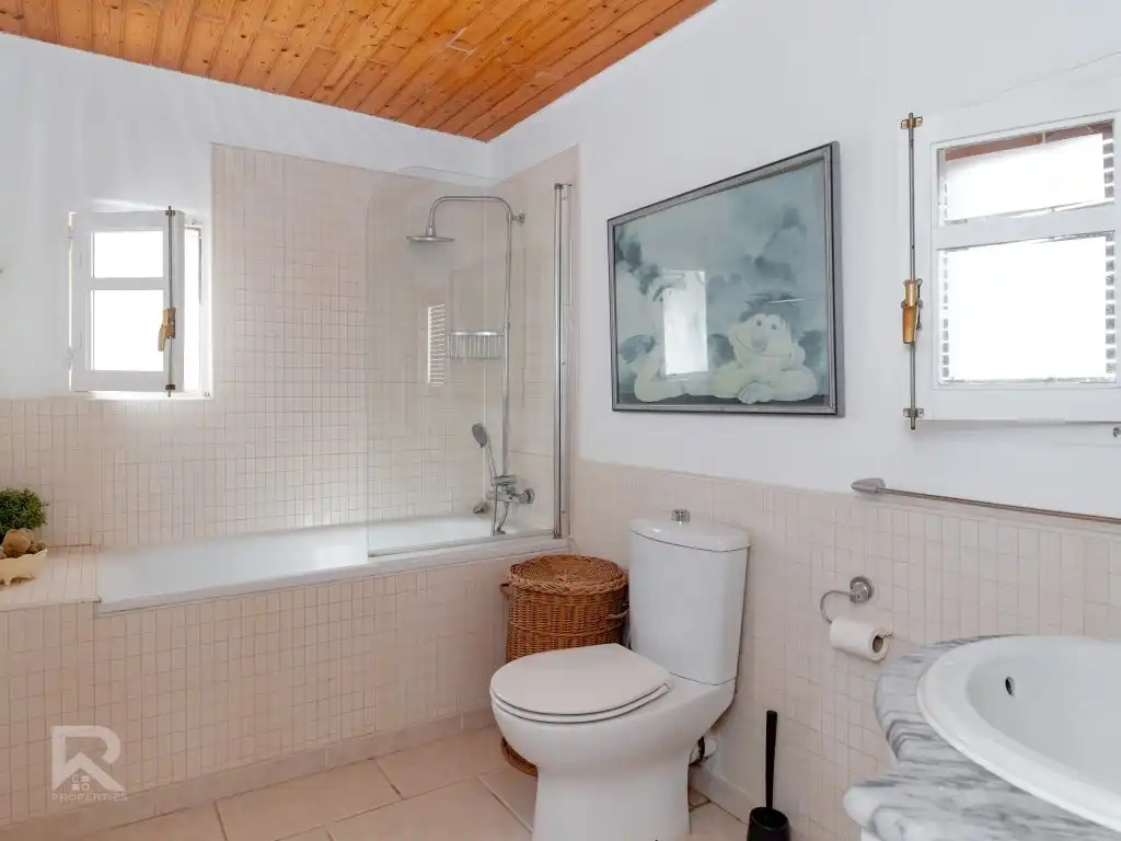 Houses for sale in Oliva, Valencia