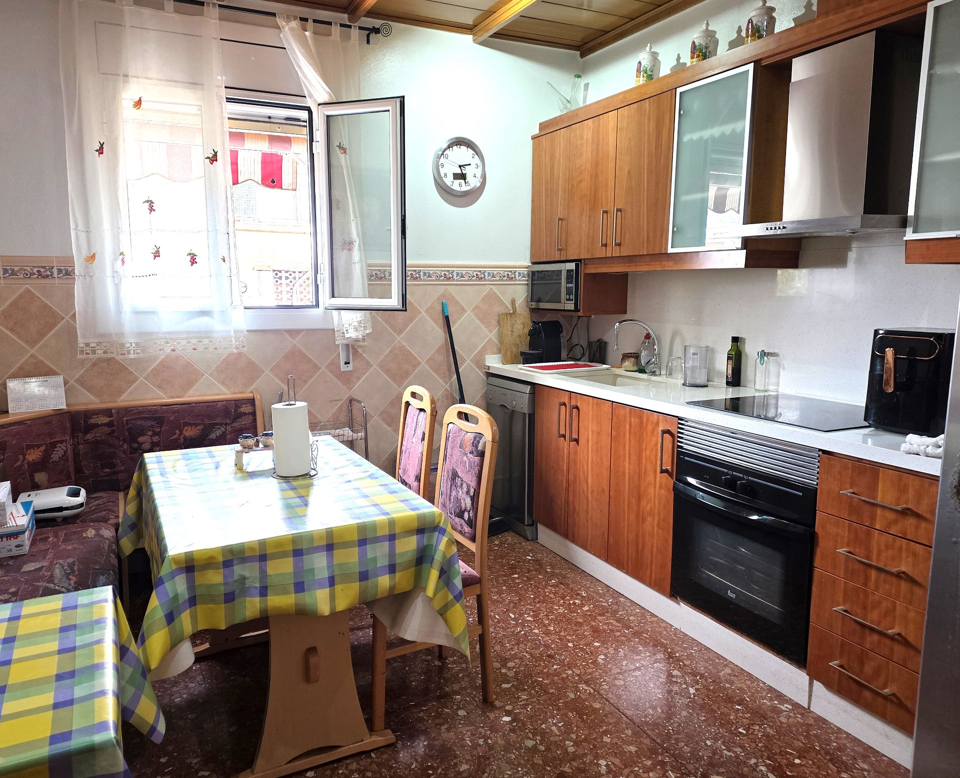 Kitchen of Single-family semi-detached for sale in Cerdanyola del Vallès  with Heating, Private garden and Terrace
