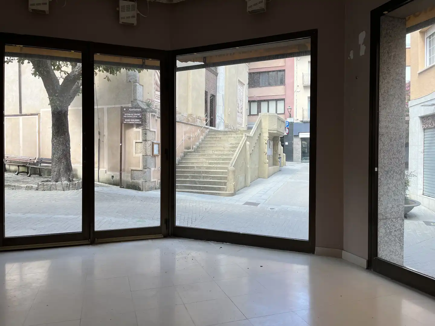 Local comercial en venta en Carrer Josep Ximeno 2, imagen 8