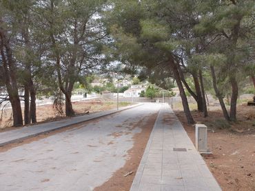 Residential land for sale in Carrer Benimaurell 33