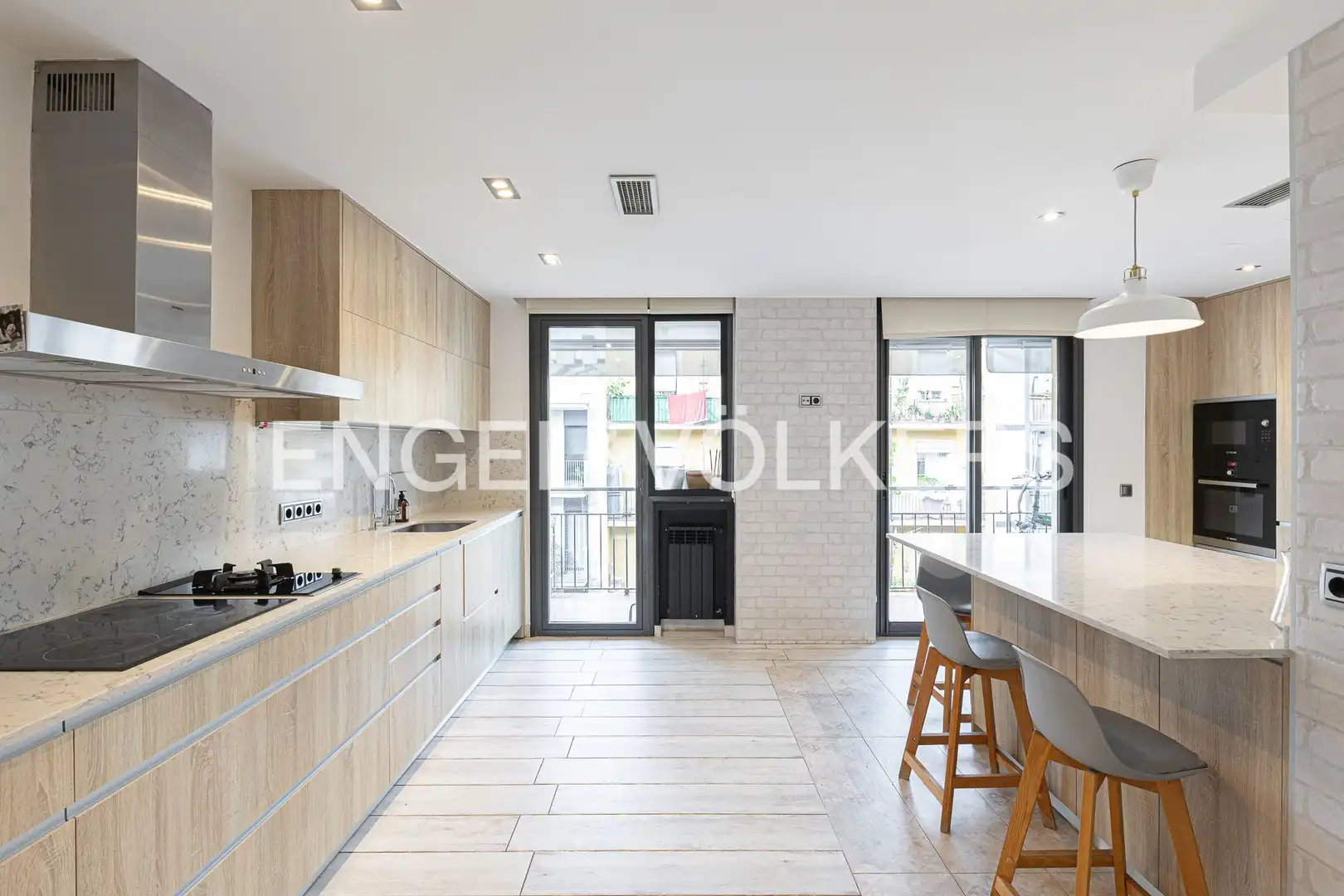 Cocina de Piso de alquiler en Barcelona con Aire acondicionado, Calefacción y Parquet