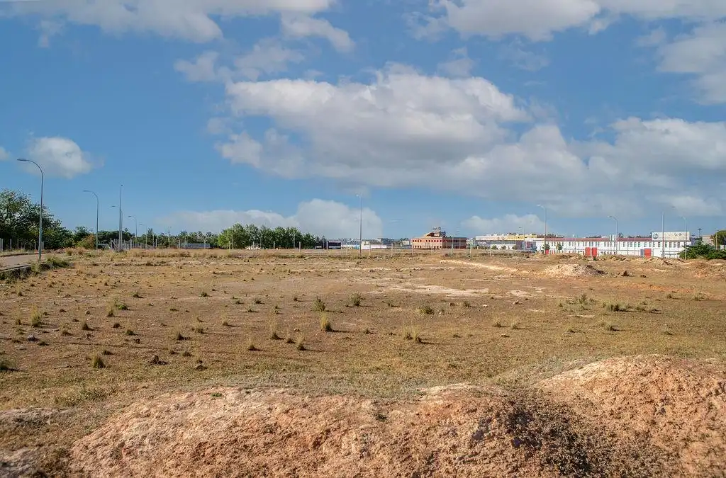 Terrain rustique à vendre à La Hacienda - Nueva Andalucía